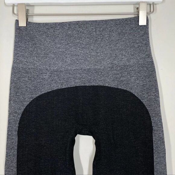 SPANX Marled Seamless Leggings Black Gray L - Picture 2 of 8